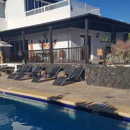 Soleil Et Volcan Lanzarote Costa Teguise
